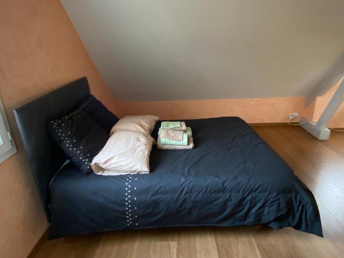 Chambre D'Hotes Les Grillons Olemps ภายนอก รูปภาพ
