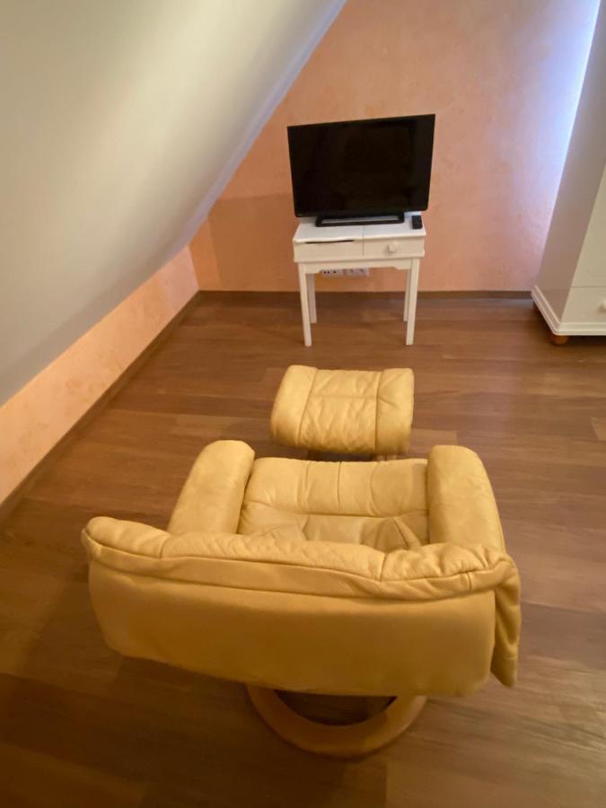 Chambre D'Hotes Les Grillons Olemps ภายนอก รูปภาพ